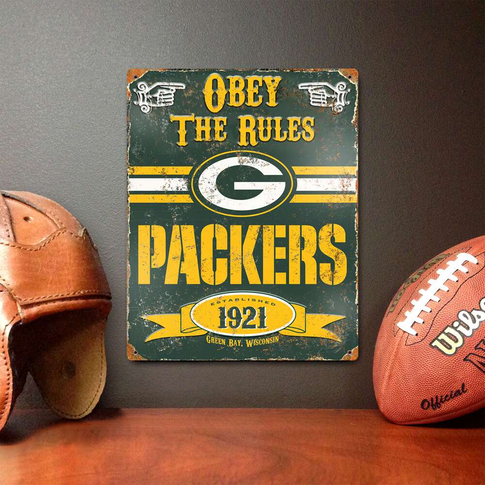 Green Bay Packers Embossed Metal Sign