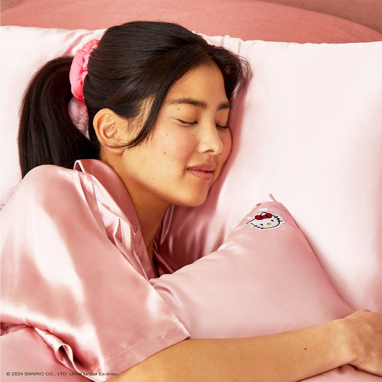 Hello Kitty x Kitsch Pillowcase - Solid Pink Kitty Face